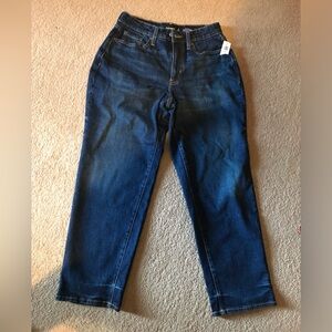 Old Navy curvy, OG Loose, secret smooth pockets, high rise 8 petite
